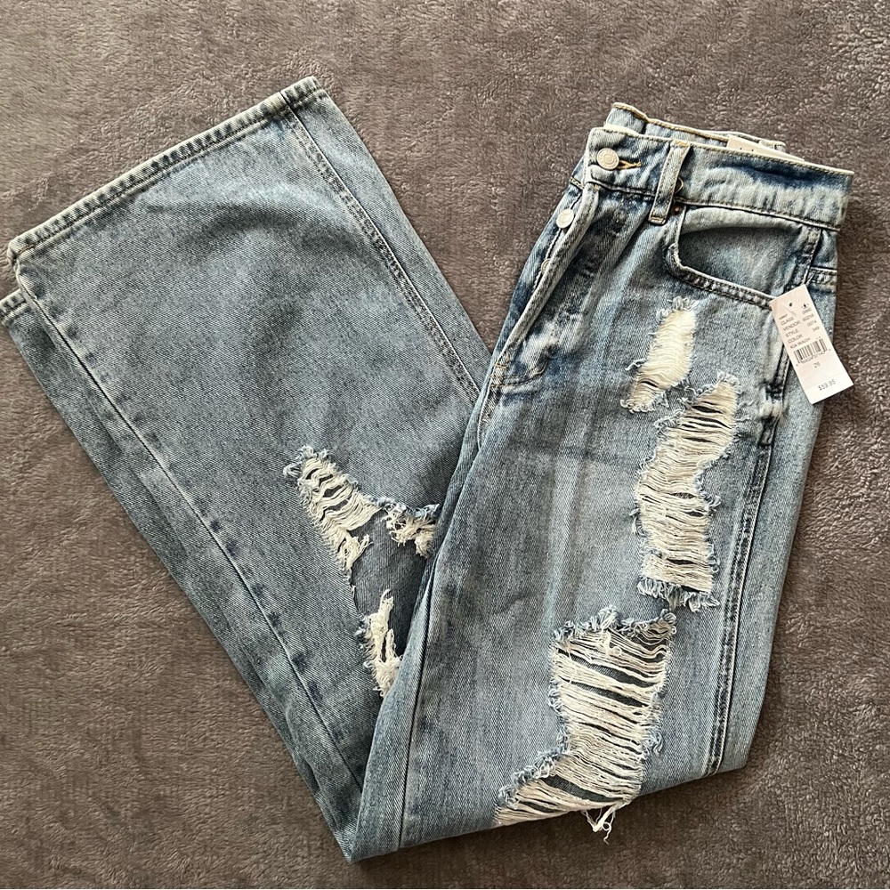 light washed baggy jeans🛋️🩵